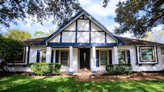 Friendswood null-story, 4-bed 212 E Castle Harbour Drive-idx