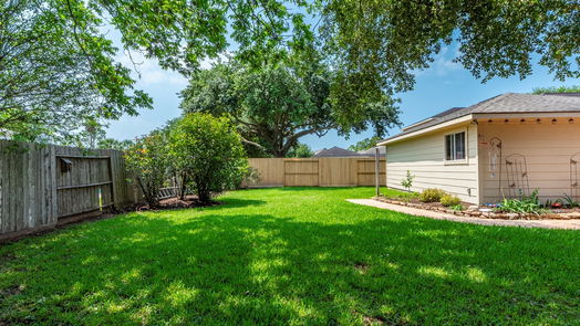 Friendswood 2-story, 4-bed 513 Meadow Bend Drive-idx