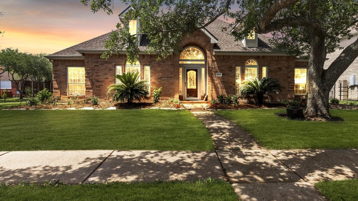 Friendswood null-story, 3-bed 1218 Eagle Lakes Drive-idx