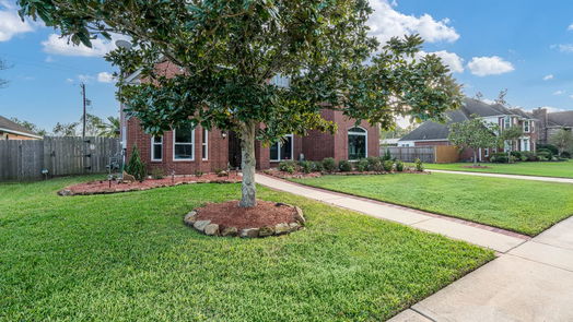 Friendswood 2-story, 4-bed 1708 Country Club Drive-idx