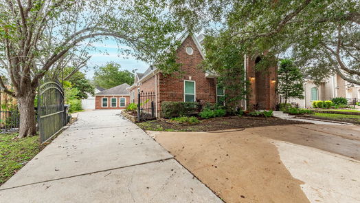 Friendswood 2-story, 5-bed 5490 Appleblossom Lane-idx