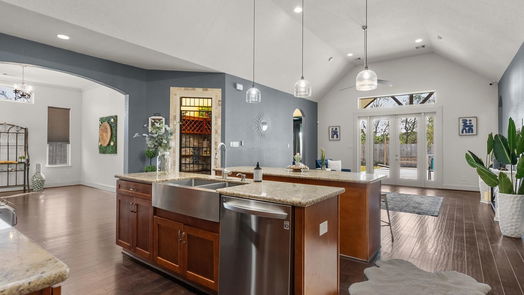 Friendswood 1-story, 4-bed 105 Canal Drive A-idx