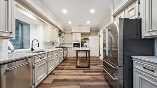 Friendswood 1-story, 5-bed 503 W Viejo Drive-idx