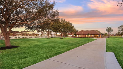 Friendswood 1-story, 5-bed 503 W Viejo Drive-idx
