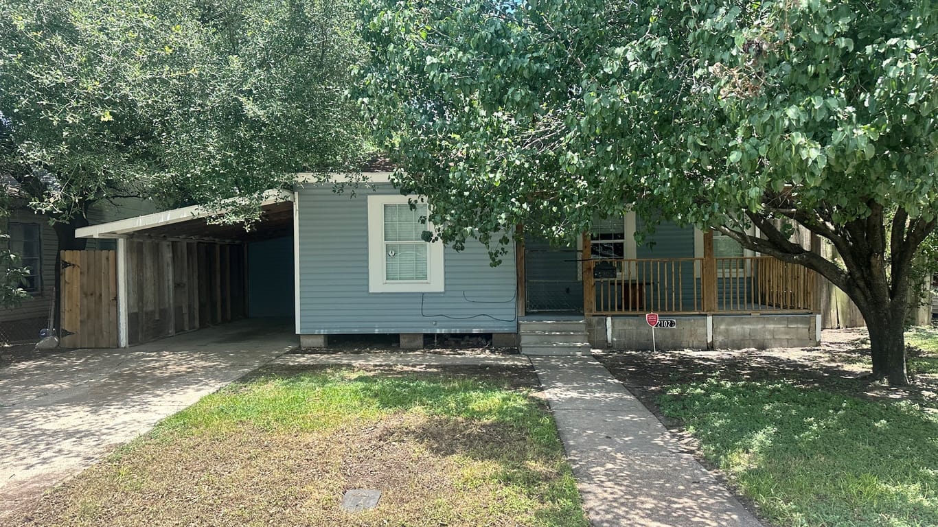 Houston 1-story, 3-bed 2102 1st Street-idx