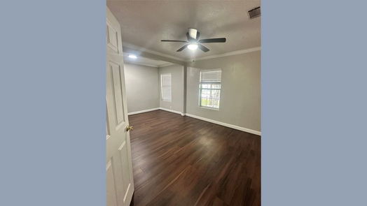 Houston 1-story, 3-bed 2102 1st Street-idx