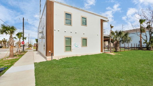 Galveston 2-story, 10-bed 2825 Ball Street-idx