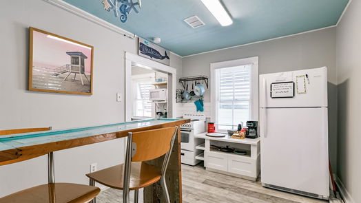 Galveston 2-story, 2-bed 816 34th Street-idx
