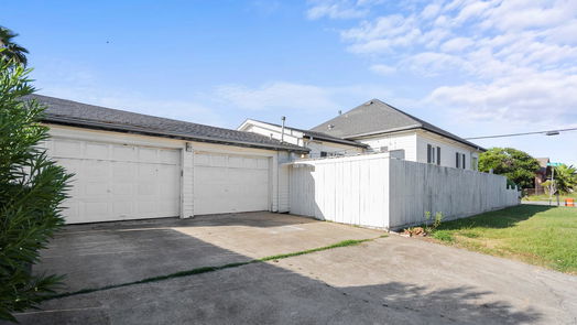 Galveston 1-story, 3-bed 2423 37th Street-idx