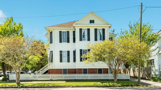 Galveston 2-story, 4-bed 1702 Sealy Street-idx