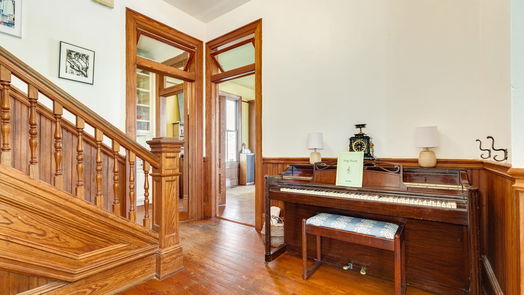Galveston 2-story, 4-bed 1702 Sealy Street-idx