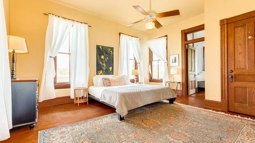 Galveston 2-story, 4-bed 1702 Sealy Street-idx
