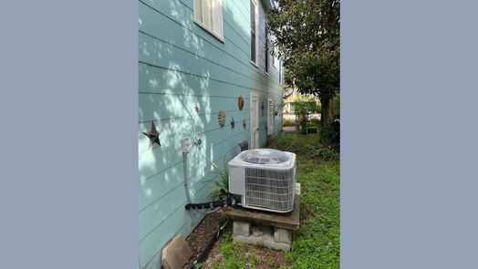 Galveston 1-story, 2-bed 3025 Avenue O 1/2-idx