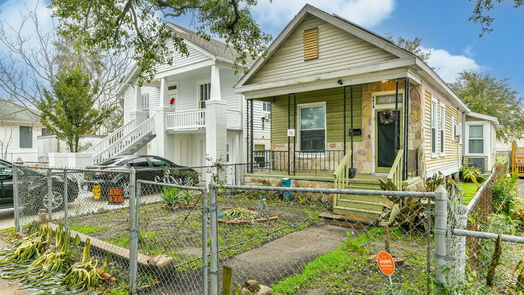 Galveston 1-story, 2-bed 3614 Avenue N 1/2-idx