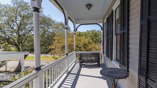 Galveston 2-story, 3-bed 1512 25th Street-idx