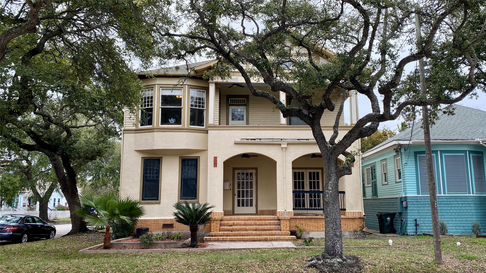 Galveston 2-story, 4-bed 1804 33rd Street-idx