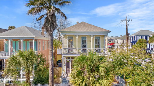 Galveston 2-story, 4-bed 2002 Avenue K-idx