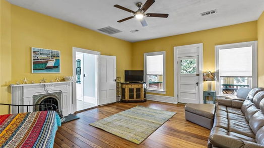 Galveston 2-story, 4-bed 2927 Bernardo De Galvez-idx