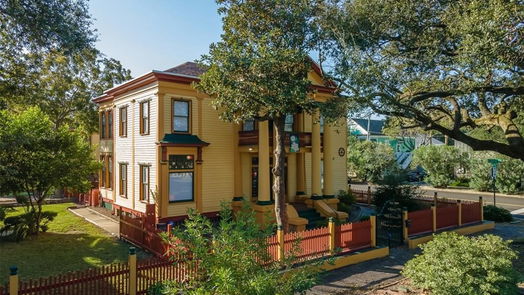 Galveston 2-story, 4-bed 2927 Bernardo De Galvez-idx