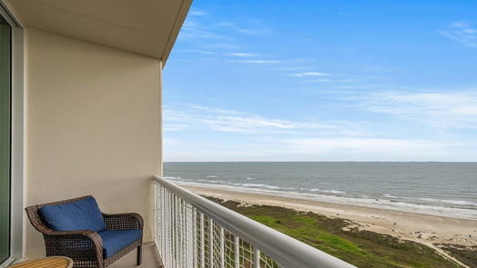 Galveston null-story, 1-bed 1401 E BEACH Drive 1205-idx