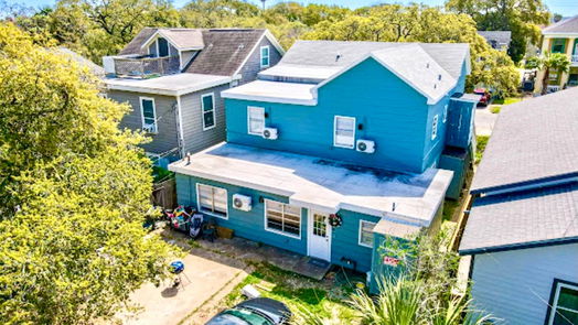 Galveston 2-story, 3-bed 1516 Avenue K-idx
