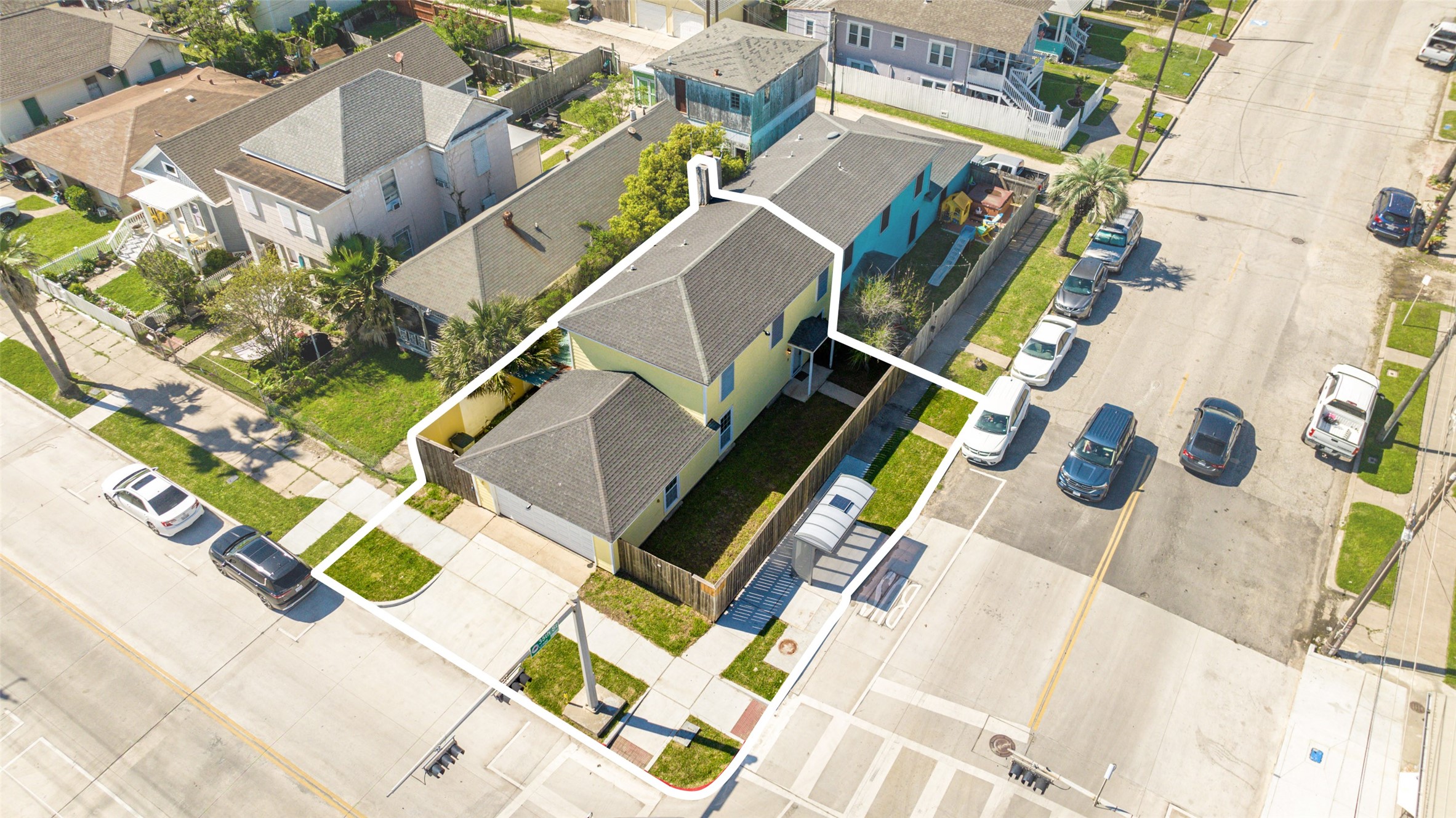 Galveston 2-story, 3-bed 2427 35th Street-idx