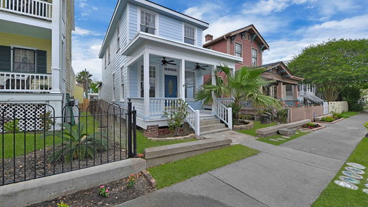 Galveston 2-story, 3-bed 1416 Winnie Street-idx