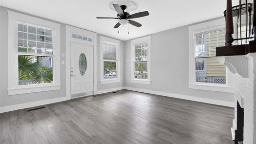 Galveston 2-story, 3-bed 1416 Winnie Street-idx