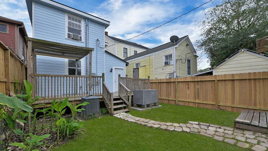 Galveston 2-story, 3-bed 1416 Winnie Street-idx