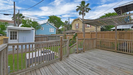 Galveston 2-story, 3-bed 1416 Winnie Street-idx