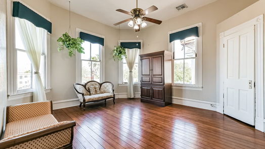 Galveston 3-story, 4-bed 1927 Broadway Street-idx