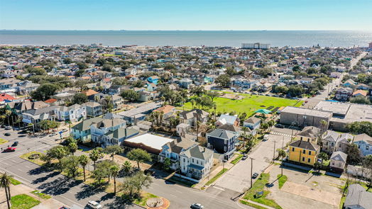 Galveston 3-story, 4-bed 1927 Broadway Street-idx