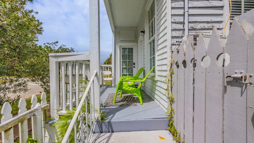 Galveston 2-story, 5-bed 1627 Avenue M-idx