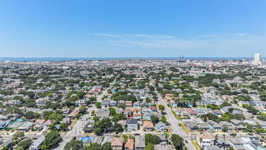 Galveston 2-story, 4-bed 3007 Avenue Q-idx