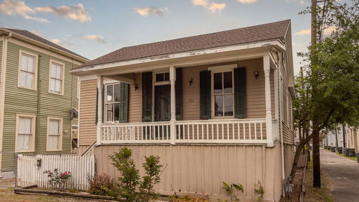 Galveston 1-story, 2-bed 812 18th Street-idx