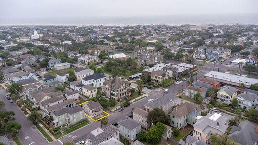 Galveston 1-story, 2-bed 812 18th Street-idx