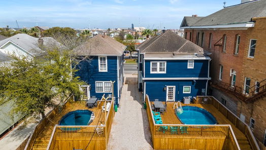 Galveston 2-story, 9-bed 3509-3511 Broadway Street-idx