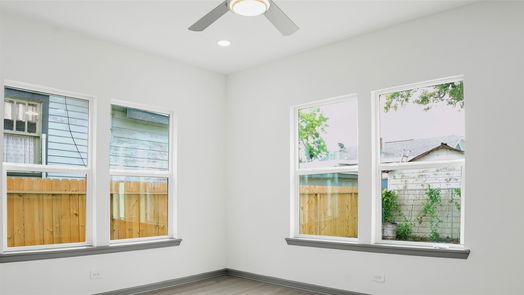 Galveston 1-story, 2-bed 4305 Avenue Q 1/2-idx