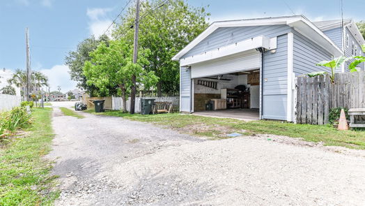 Galveston 2-story, 3-bed 1219 Sealy Street-idx