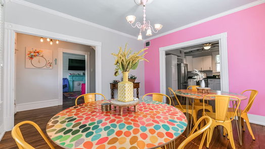 Galveston 2-story, 4-bed 2520 Avenue P 1/2-idx