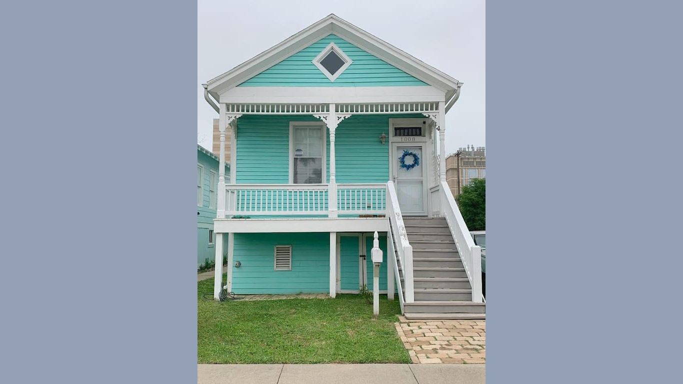 Galveston 1-story, 2-bed 1008 Post Office Street-idx