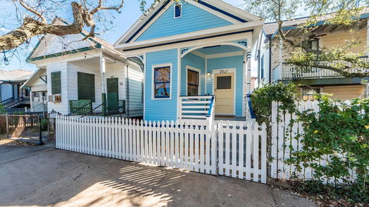 Galveston 1-story, 2-bed 2021 Avenue O 1/2-idx