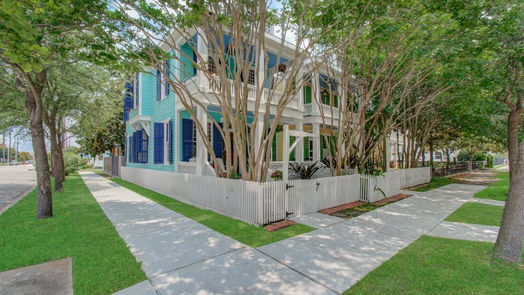 Galveston 2-story, 3-bed 1528 Market Street-idx