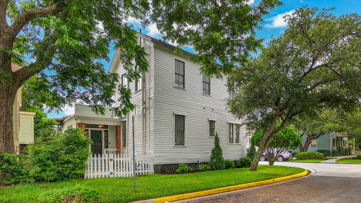 Galveston 2-story, 4-bed 1827 Avenue M-idx