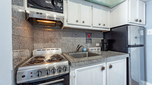 Galveston null-story, 0-bed 415 E Beach Dr Drive 808-idx