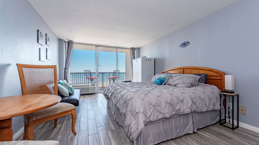 Galveston null-story, 0-bed 415 E Beach Dr Drive 808-idx