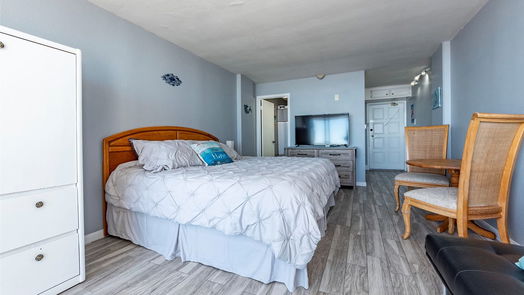 Galveston null-story, 0-bed 415 E Beach Dr Drive 808-idx