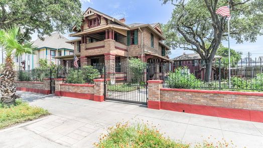 Galveston 2-story, 5-bed 2911 Broadway-idx