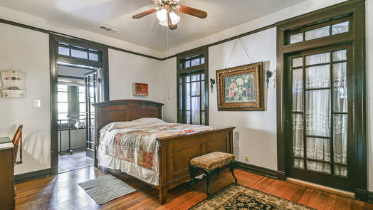 Galveston 2-story, 5-bed 2911 Broadway-idx