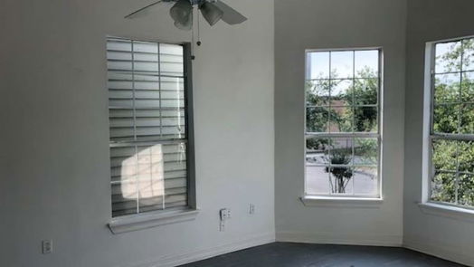 Galveston 2-story, 4-bed 3515 Winnie Street-idx